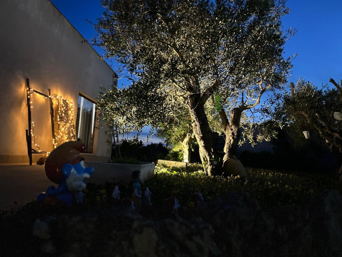 Bed and Breakfast A Lu Fanizza Cutrofiano Exterior foto